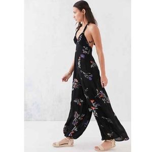 Kimchi Blue halter jumpsuit- floral